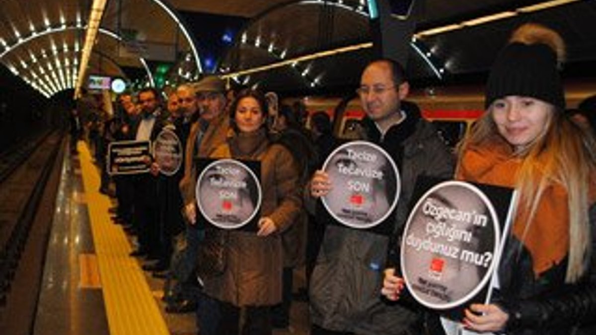 Özgecan ölüm yıldönümünde İstanbul'da anıldı