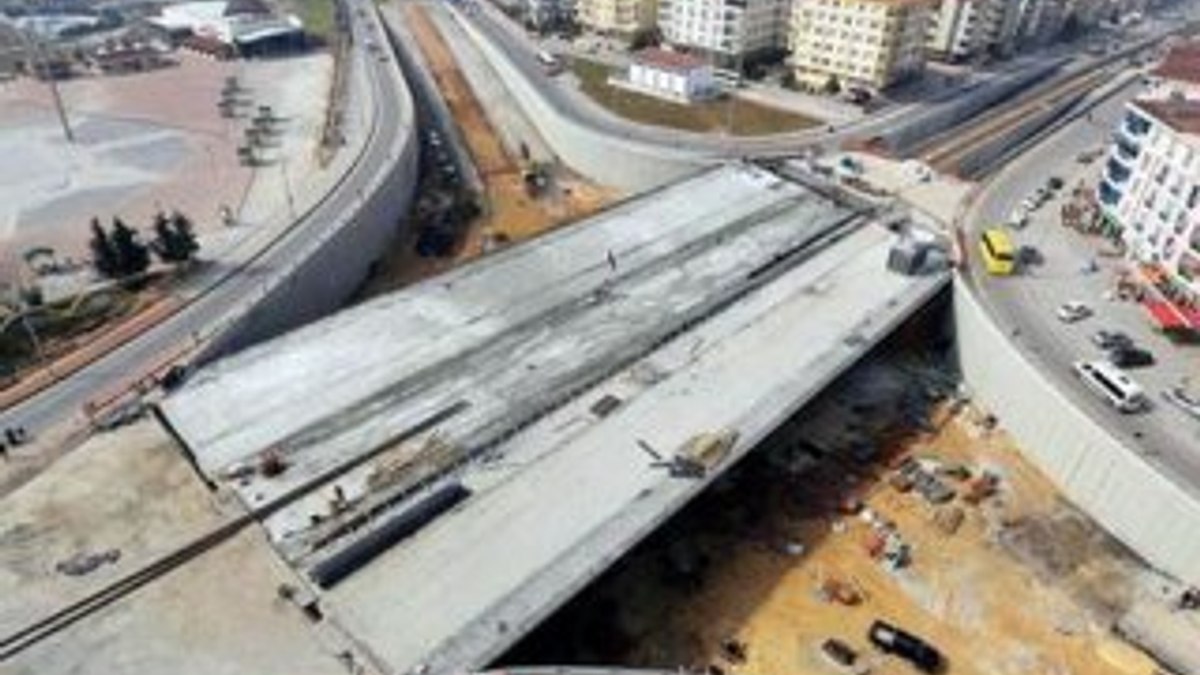 Gaziantep Belediyesi trafik sorununu çözüyor