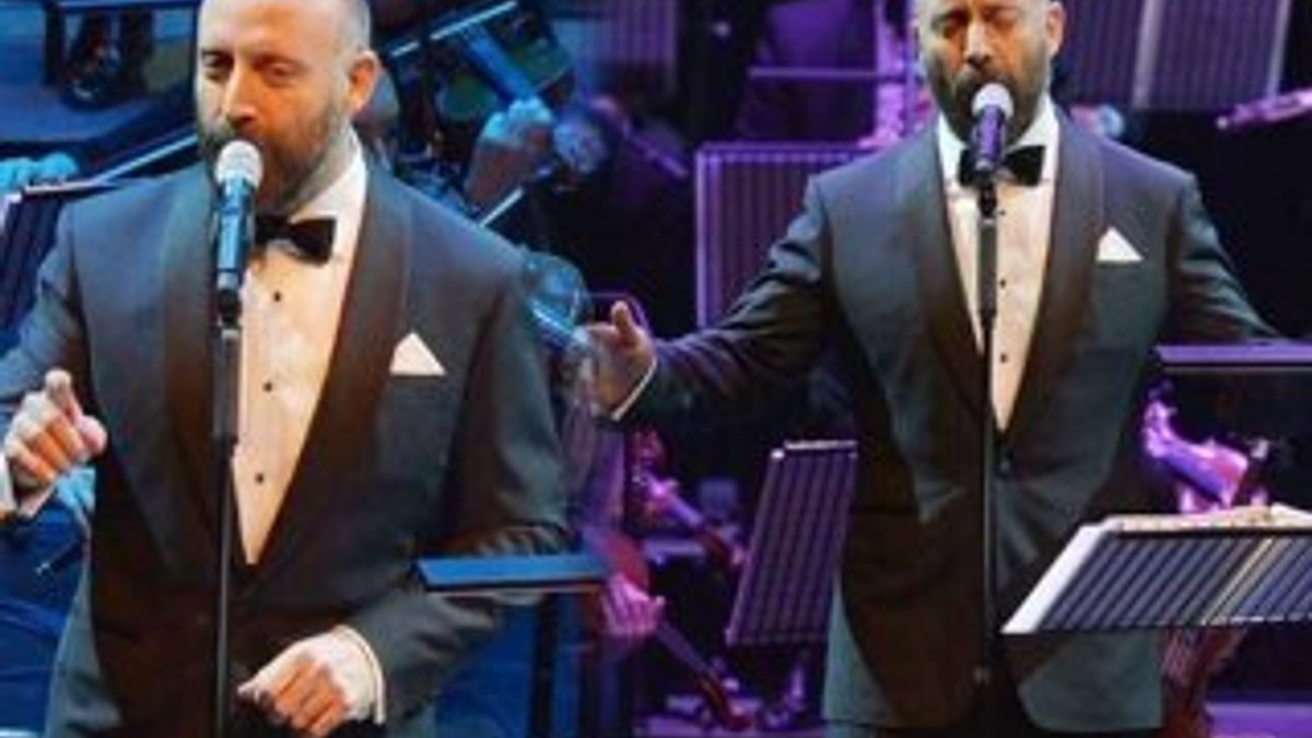 Halit Ergenç ilk konserini verdi