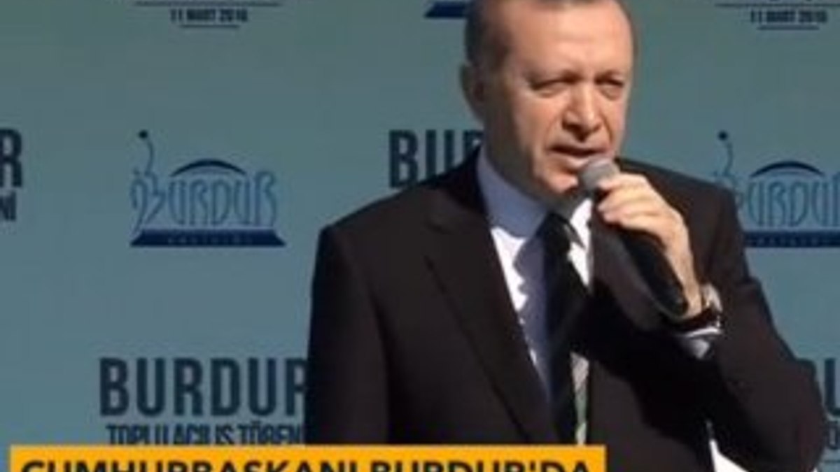 Erdoğan başkanlık sistemini istemeyenleri eleştirdi