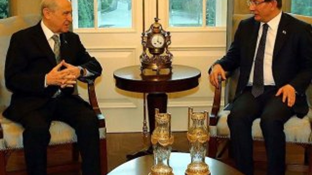 Başbakan Davutoğlu MHP Lideri Bahçeli ile görüştü