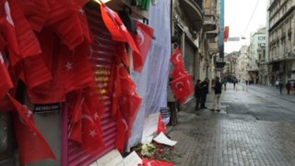 İstiklal Caddesi yayalara açıldı