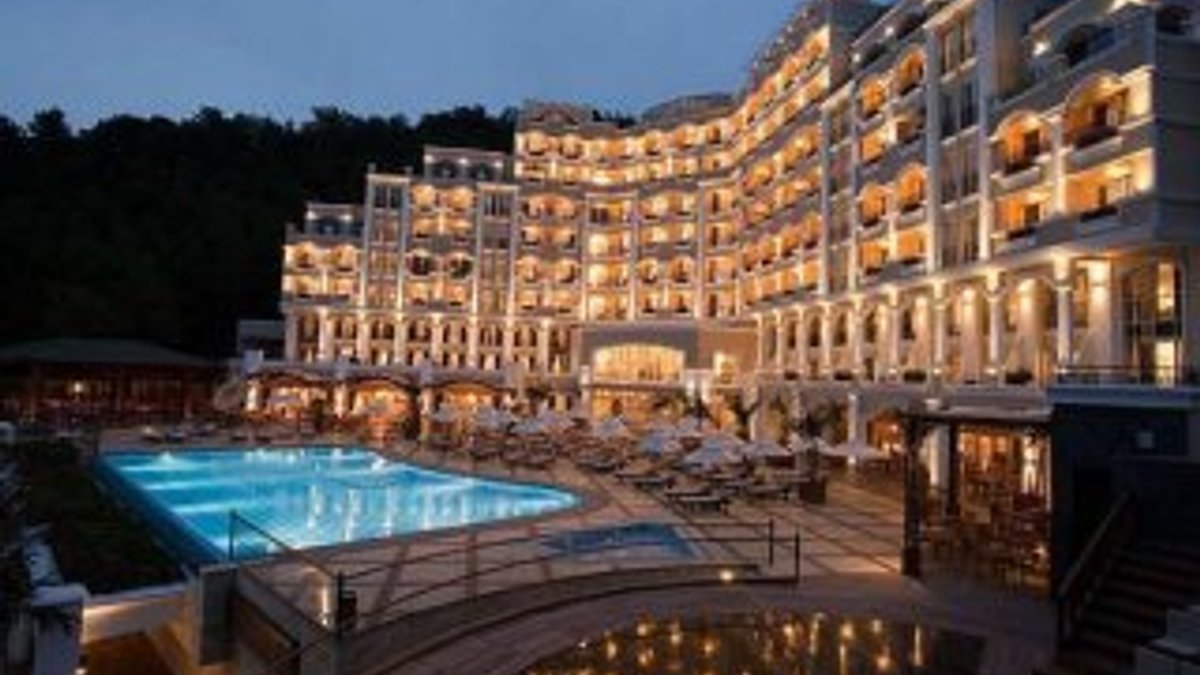 Avrupa'nın en iyi oteli sezonu açıyor