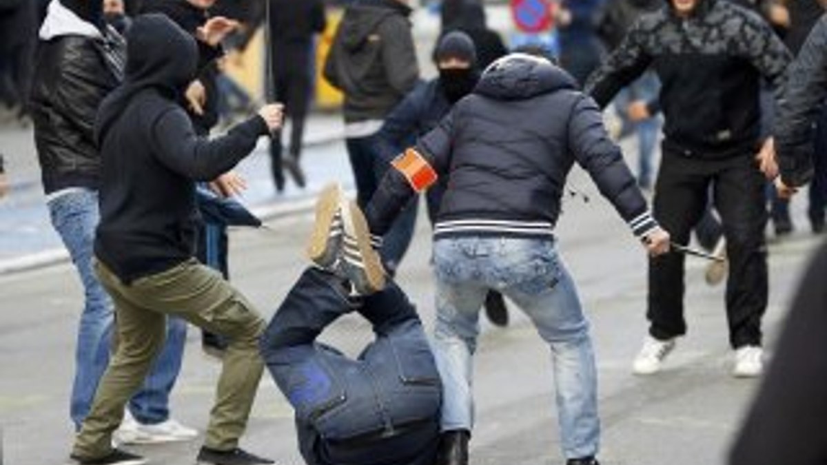 Brüksel'de protestoya polis müdahalesi