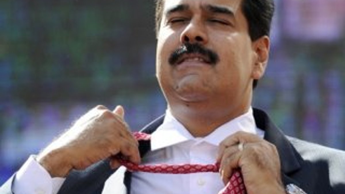 Venezuela'da saatler değiştirilecek
