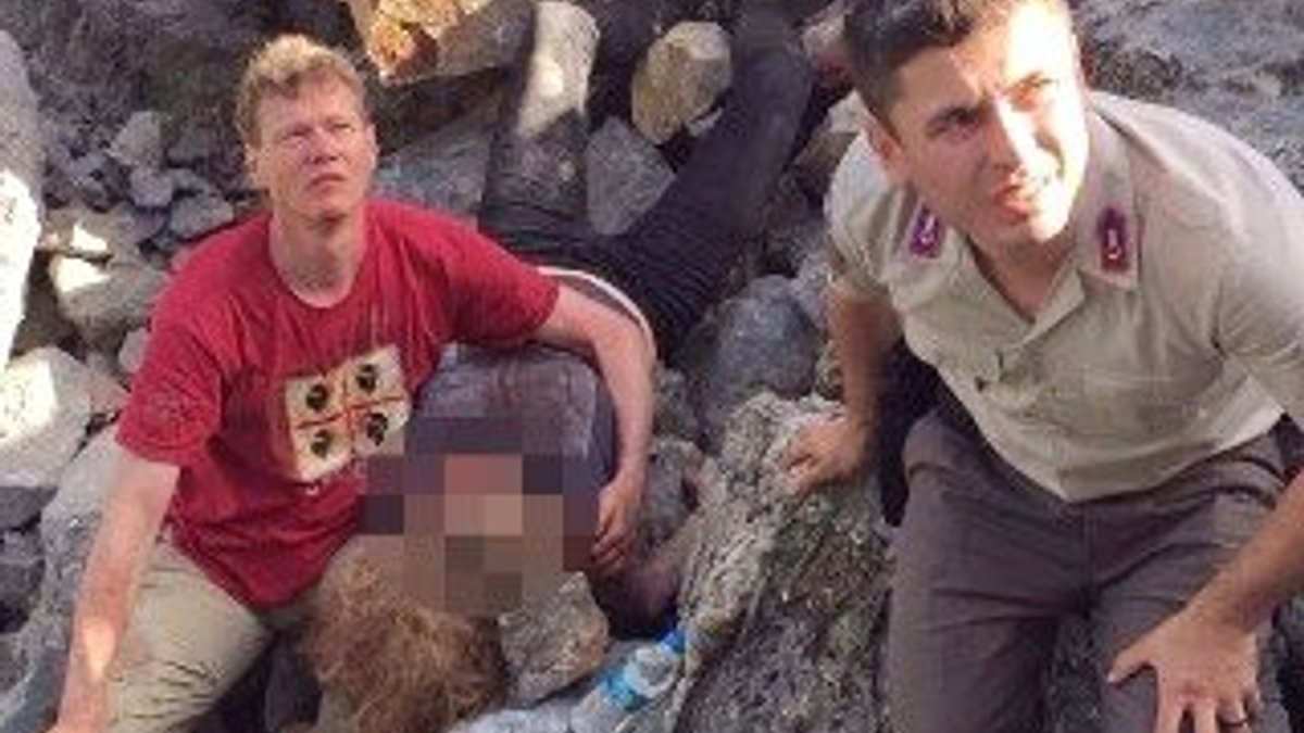 Antalya'da Hollandalı genç kız kayalıklardan düşerek öldü