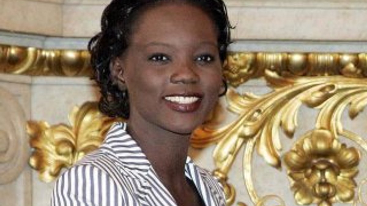 Fransa'nın ilk siyahi kadın adayı: Rama Yade
