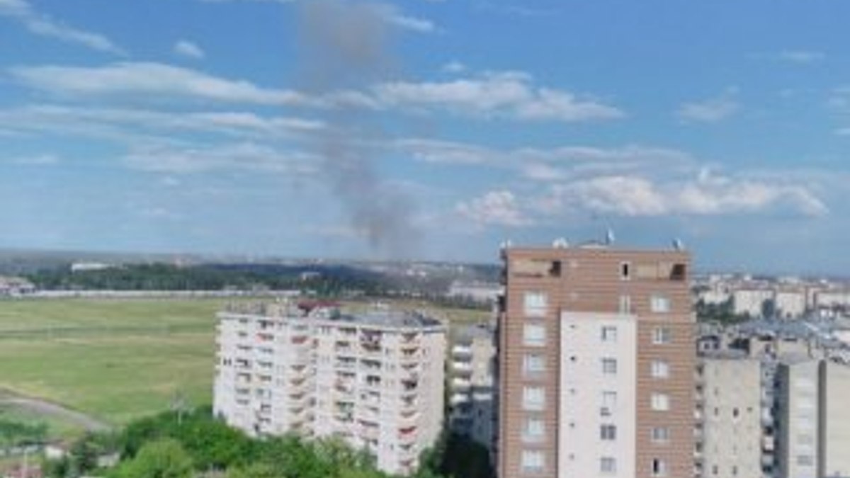 Diyarbakır'da polis ekiplerine bombalı saldırı