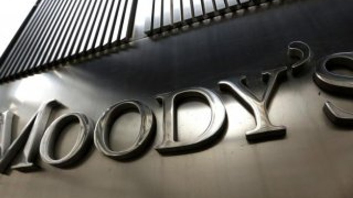 Moody's'ten Portekiz ekonomisine uyarı