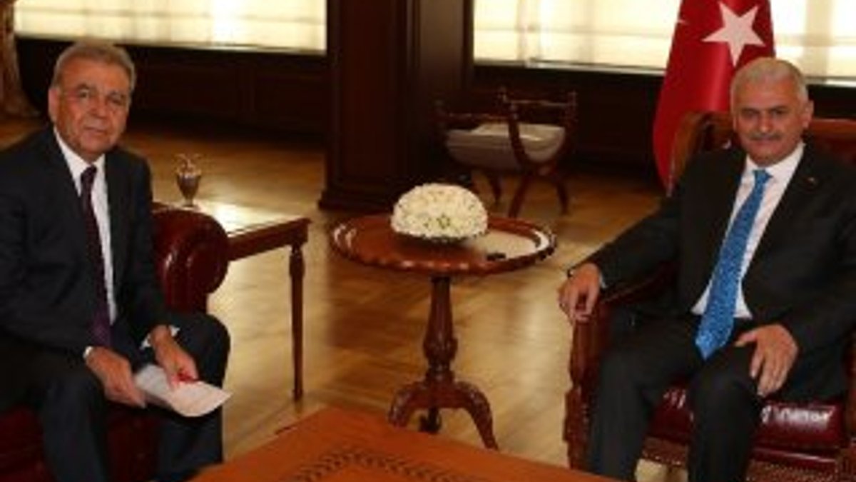 Başbakan Yıldırım Aziz Kocaoğlu'nu kabul etti