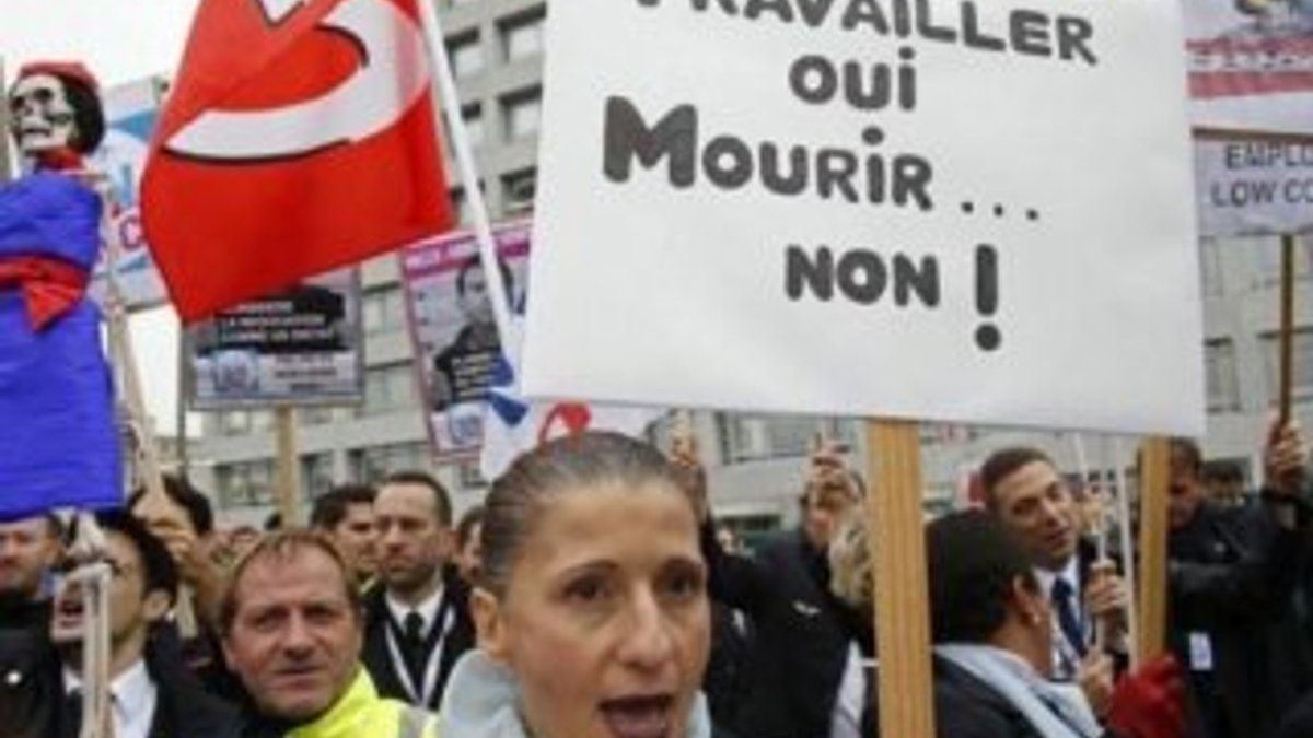 Fransa’da hava yollarındaki işçiler de grevde