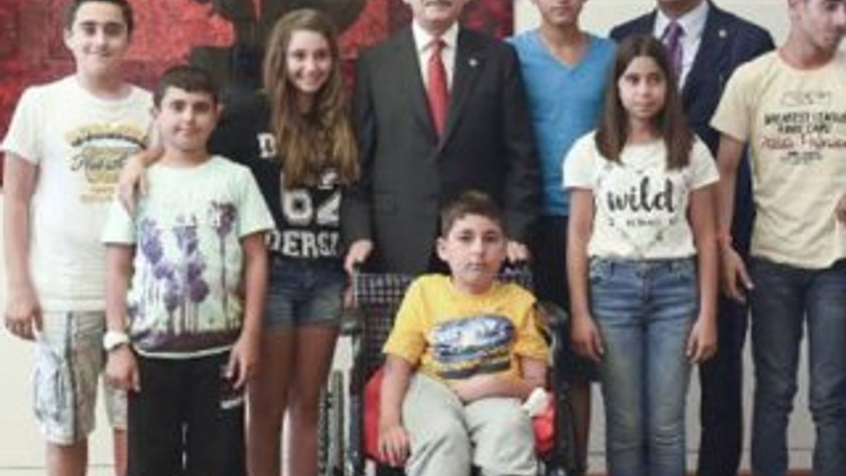 Kılıçdaroğlu TEOG'da başarılı Tuncelili öğrencilerle buluştu