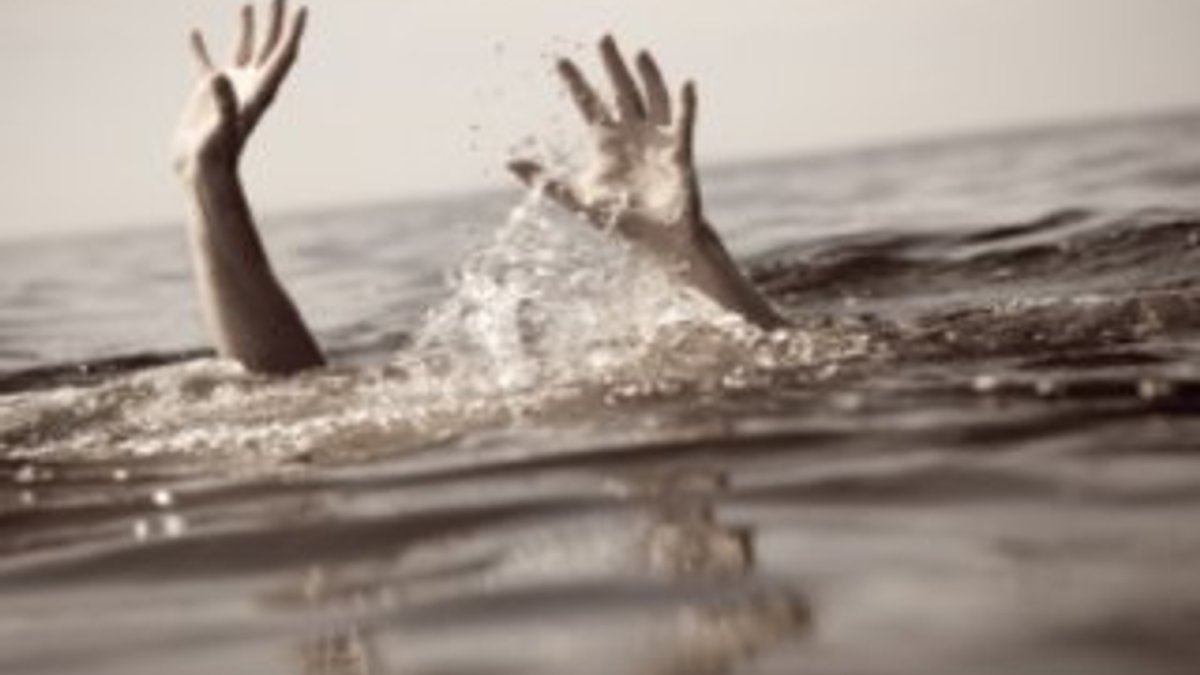 Şanlıurfa'da Fırat Nehri'ne giren iki kişi boğuldu