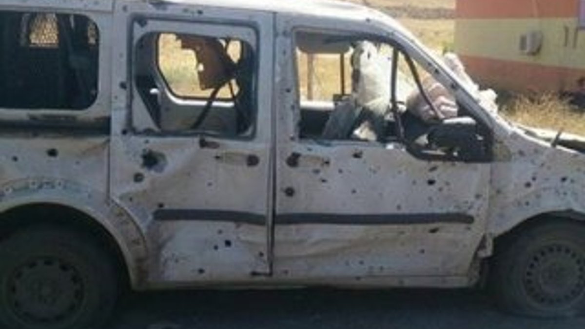 Diyarbakır'da polis aracına saldırı: 1 şehit