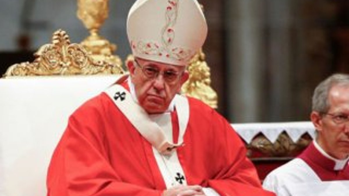 Papa'dan saldırının kurbanları ve Türk halkı için dua