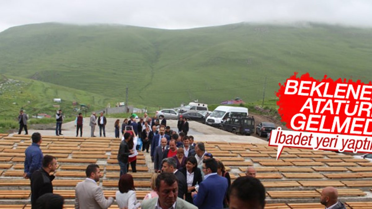 Ardahan'daki Atatürk silüetine bulut engeli
