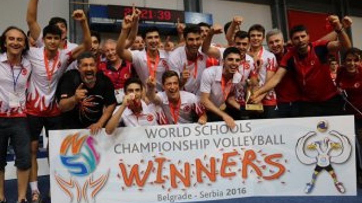 Doğa Okulları genç erkek voleybol takımı dünya şampiyonu oldu