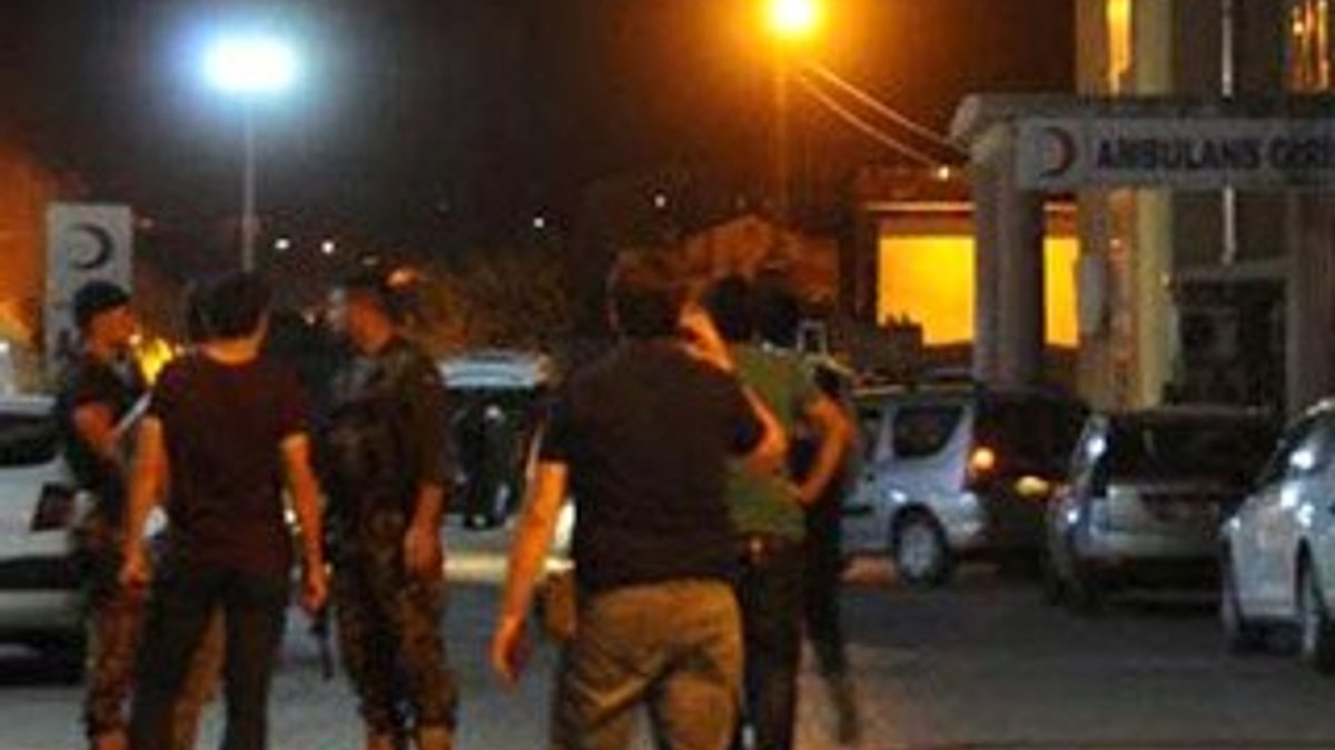 Hakkari'de polis noktasına bombalı saldırı: 2 şehit