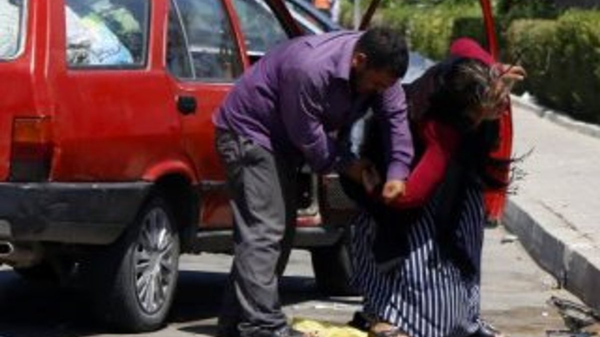 Antalya'da bir kadın yol ortasında kocasından dayak yedi