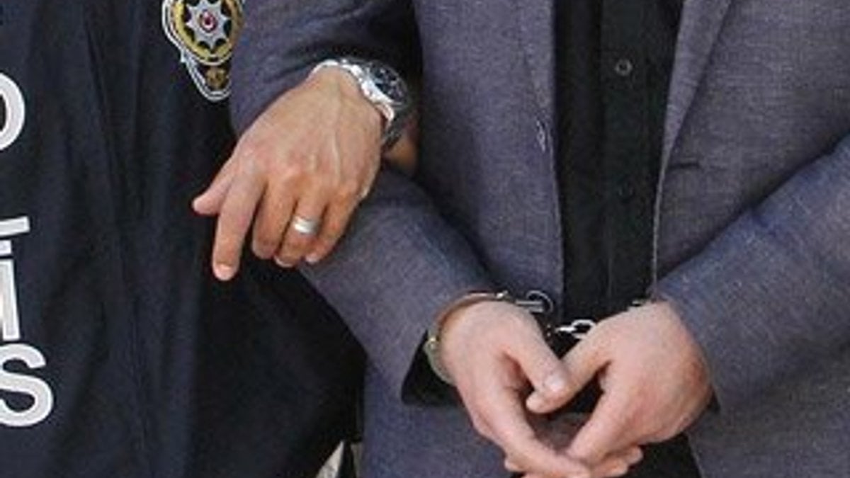 AK Partili meclis üyesi FETÖ'den tutuklandı