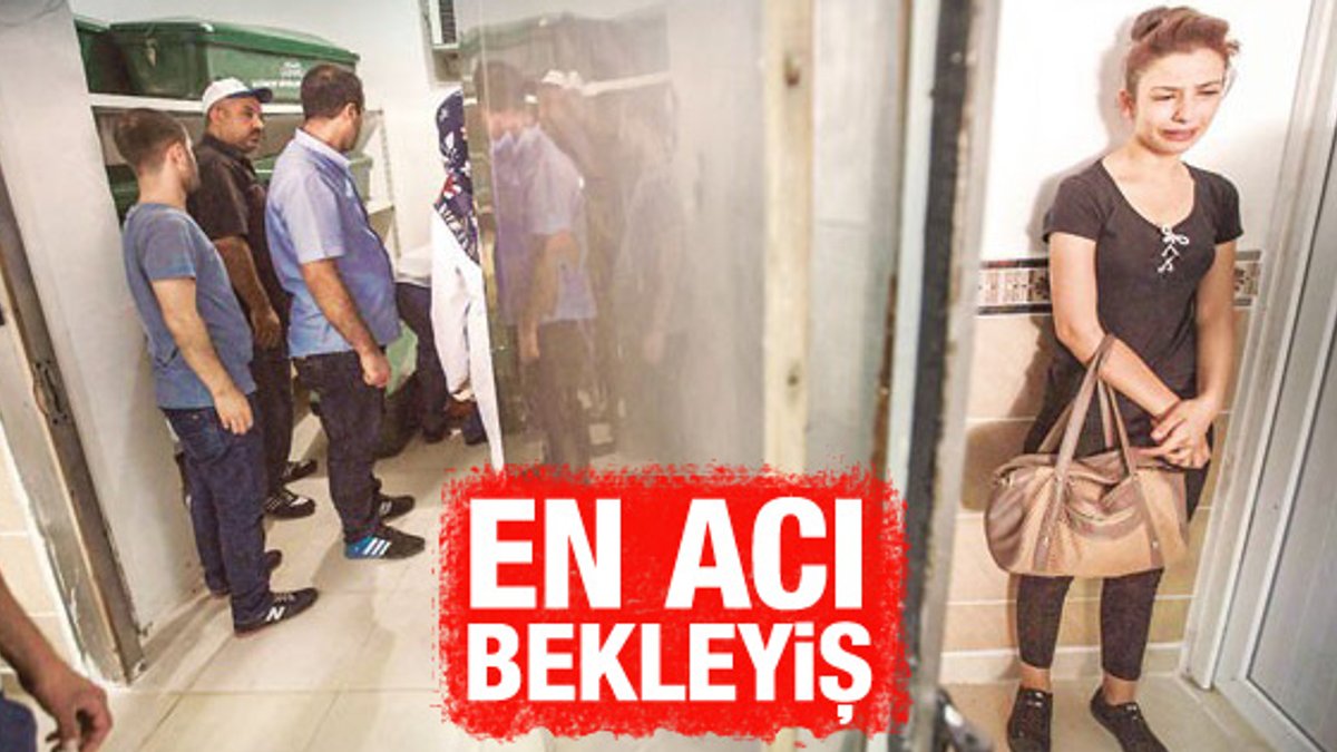 Gaziantep'te cenazeler teslim alınıyor