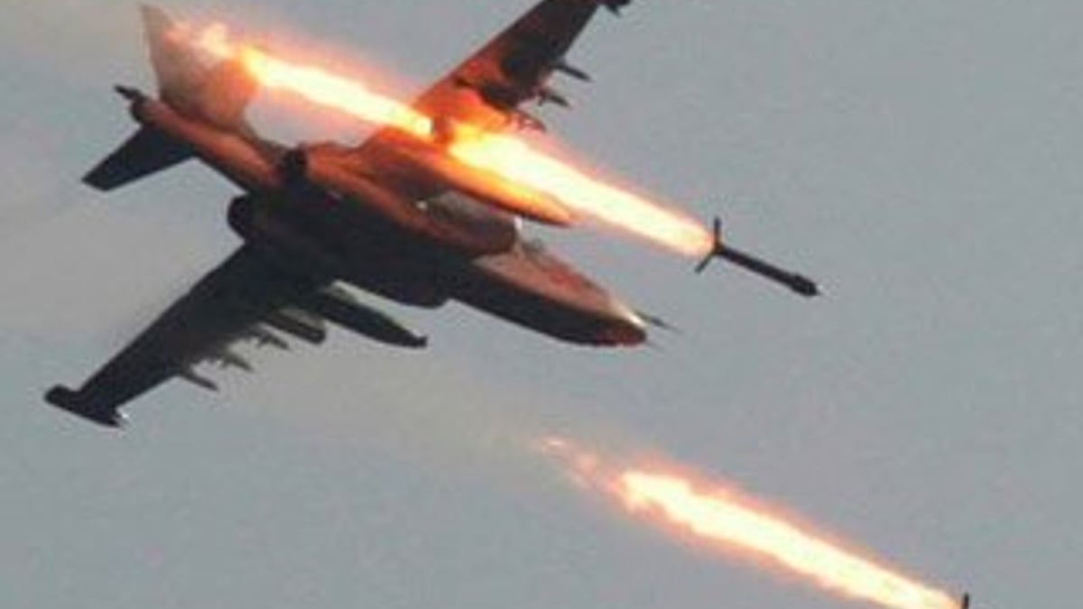 Jetler Çukurca'da PKK hedeflerini vurdu
