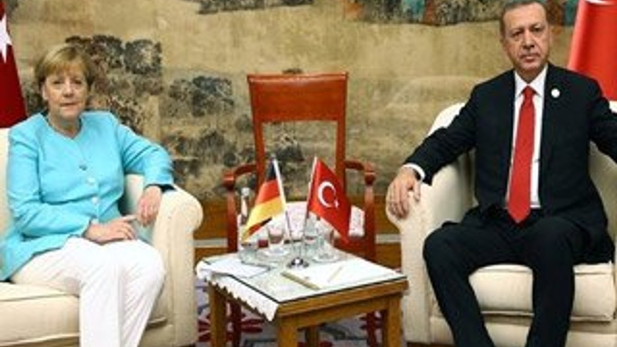 Merkel Erdoğan fotoğrafına Alman basınından tepki