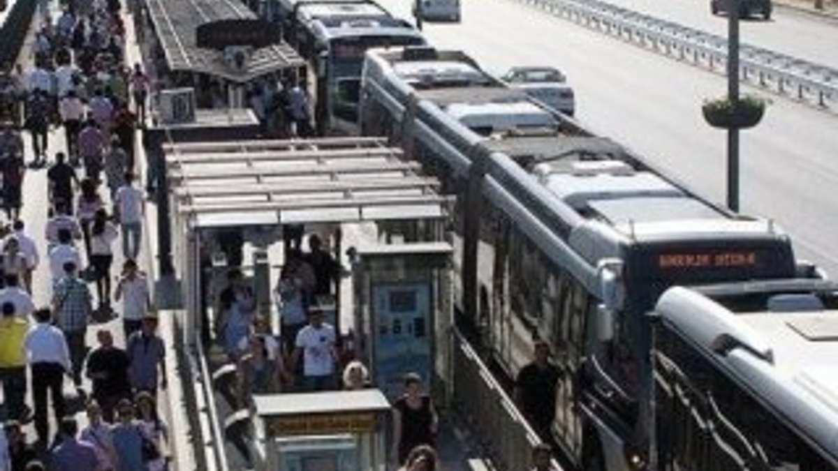 İETT '290 kişilik metrobüs' haberini yalanladı
