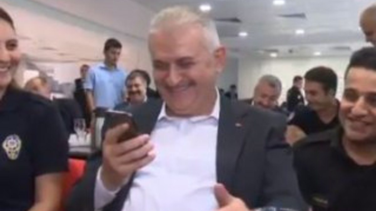 Binali Yıldırım polis FaceTime'dan kız istedi