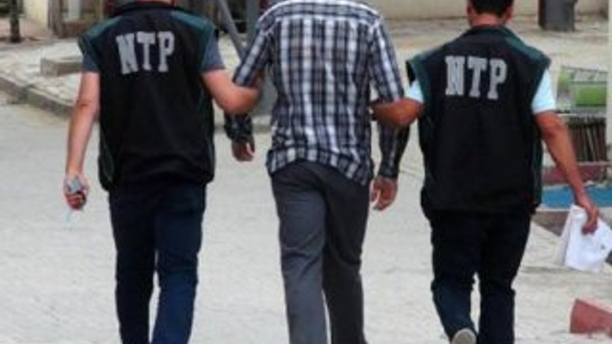 Isparta'da 33 öğretmene gözaltı