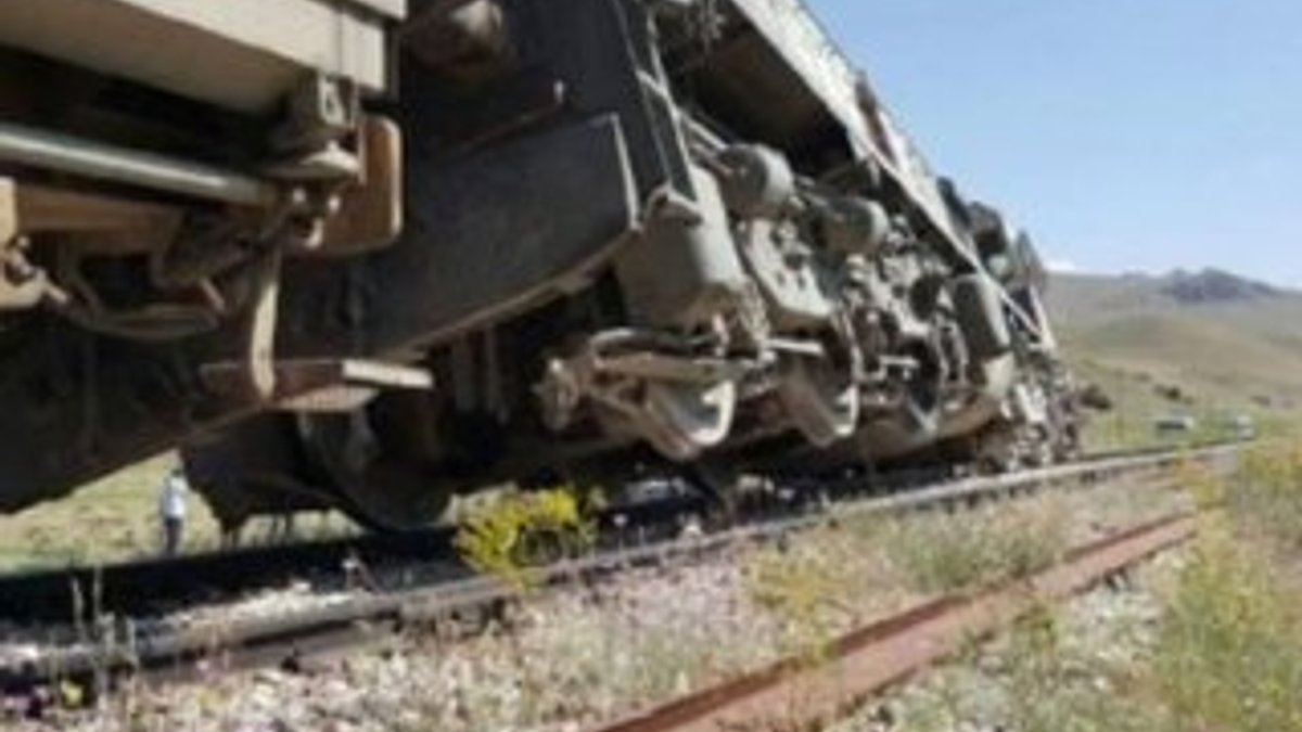 Van'da yük trenine PKK saldırısı