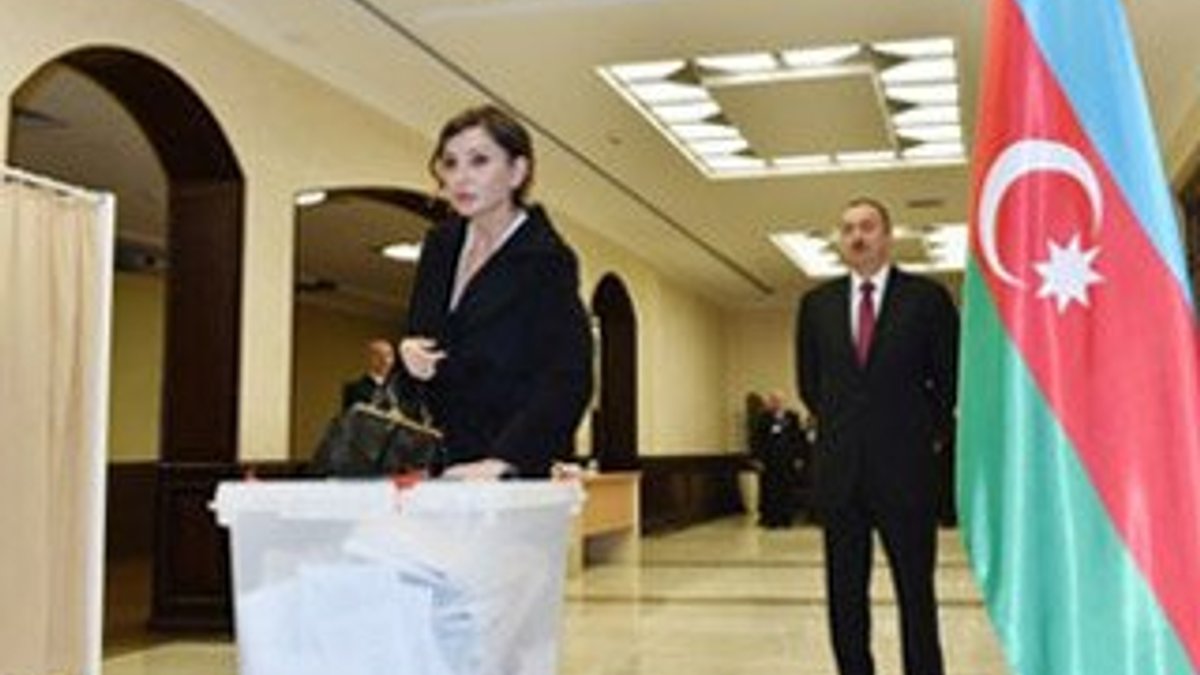 Azerbaycan anayasa değişikliği referandumuna gidiyor