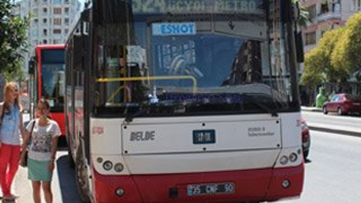 İzmir'de otobüs şoförüyle kart basma kavgası