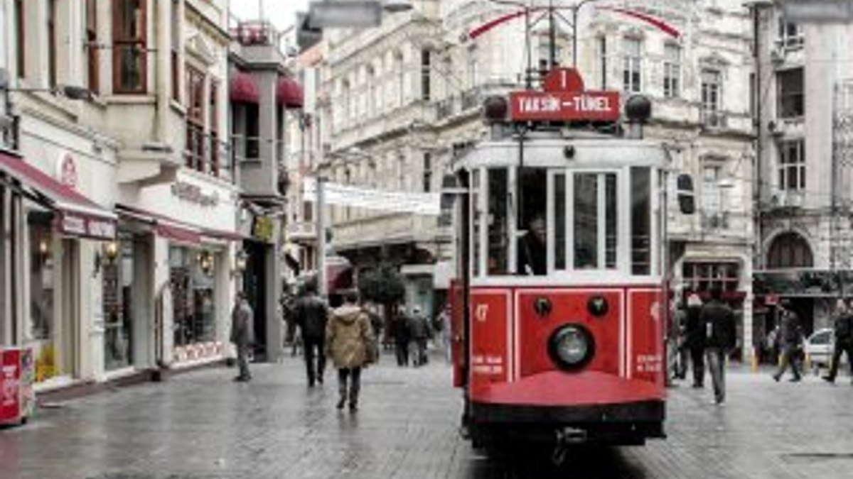 İstiklal Caddesi'ndeki mağazalar taşınıyor