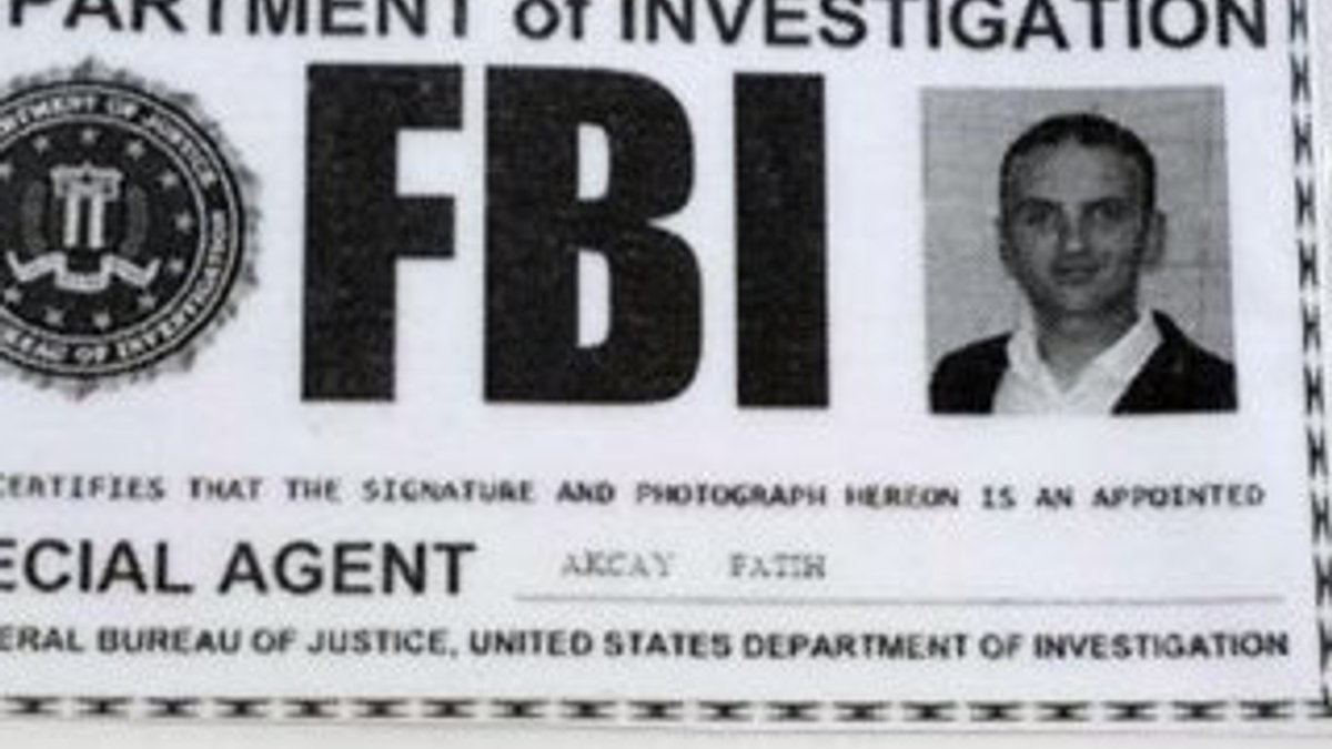 FETÖ zanlısı sahte FBI kimliğiyle yakalandı