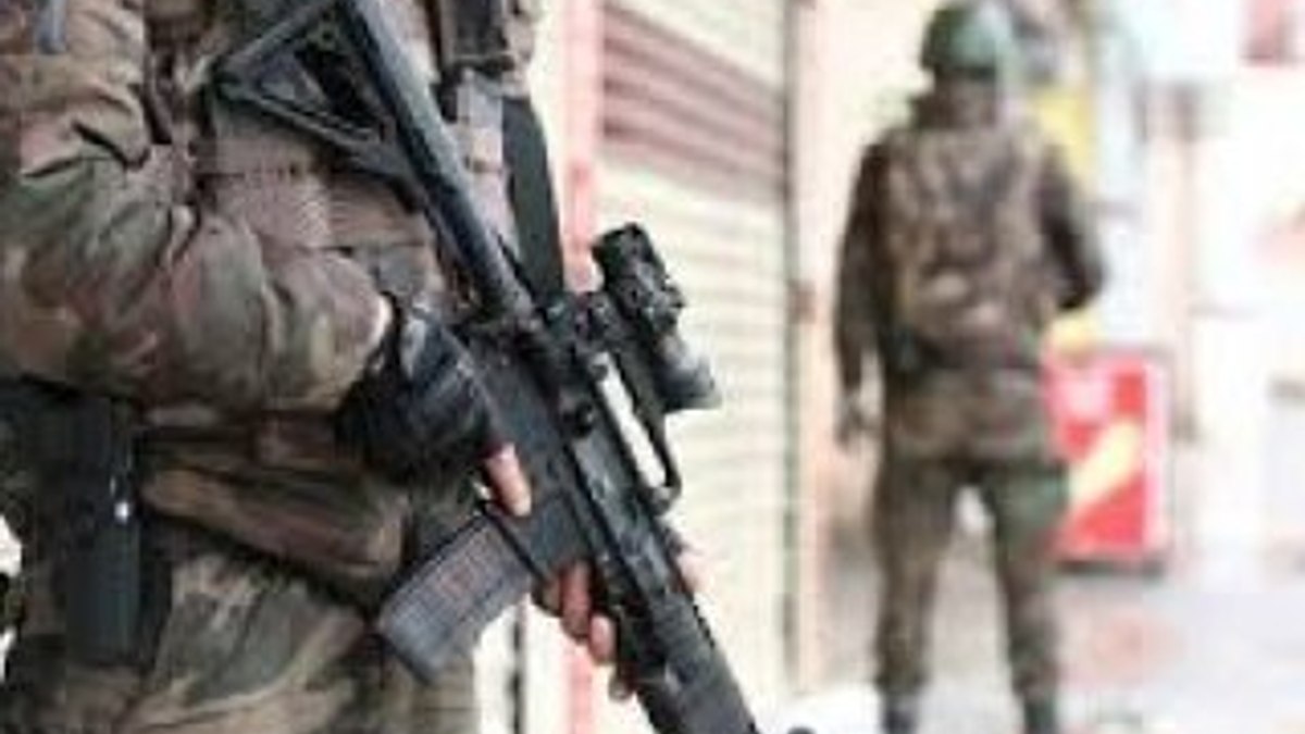 Siirt'te PKK'nın canlı bombası yakalandı