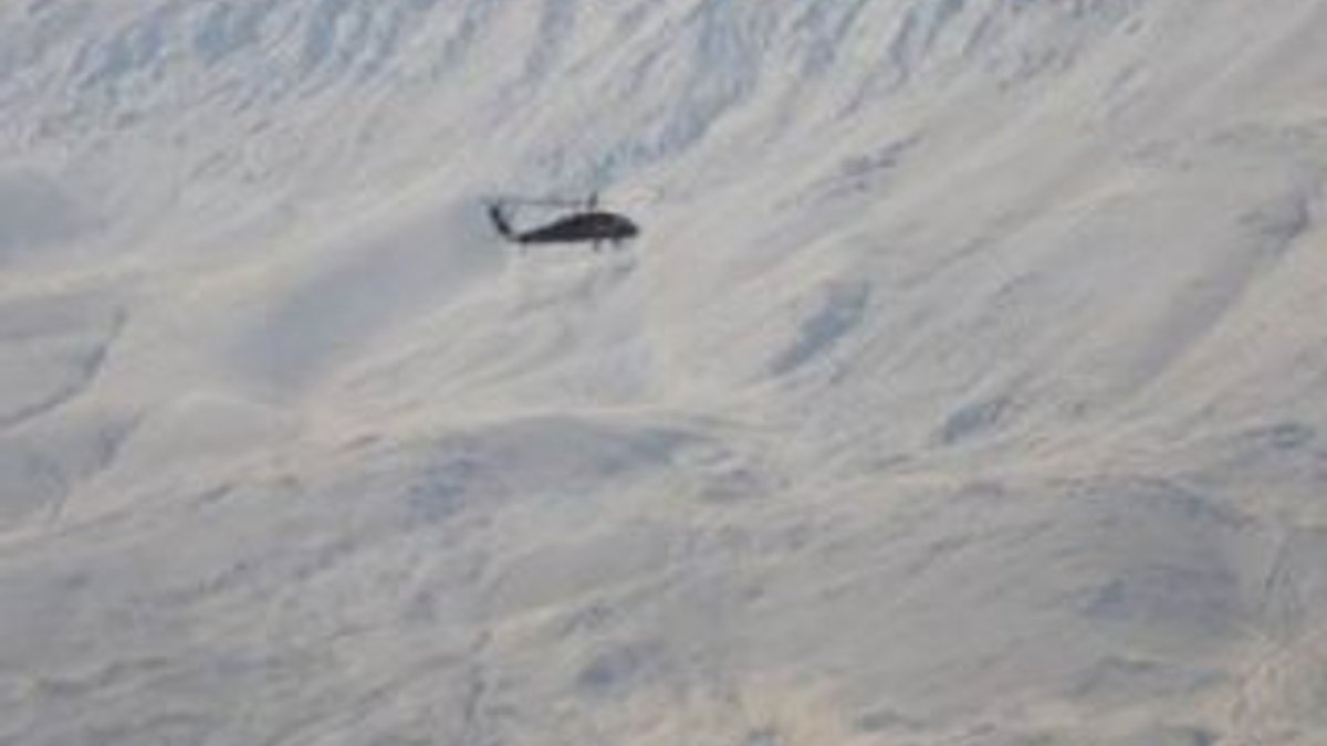 Tunceli'de bomba yüklü araç helikopterle vuruldu