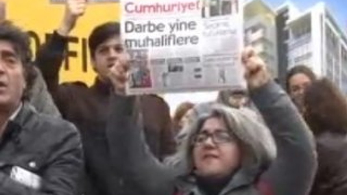 CHP ve HDP'lilerden Cumhuriyet'in önünde protesto