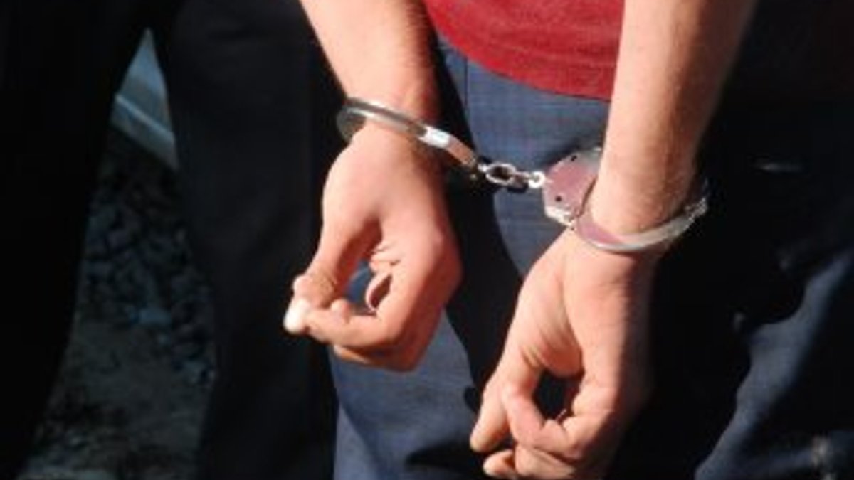 Ankara'da 4 kişi FETÖ'den tutuklandı