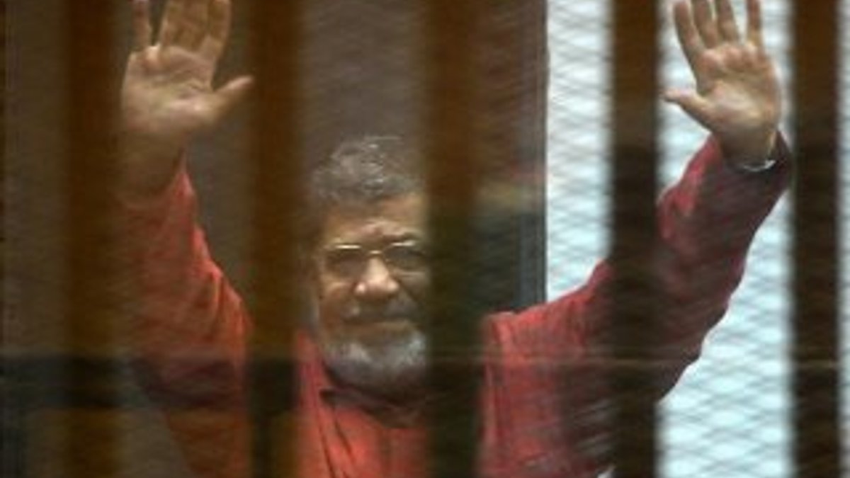Mursi hakkındaki müebbet kararı bozuldu