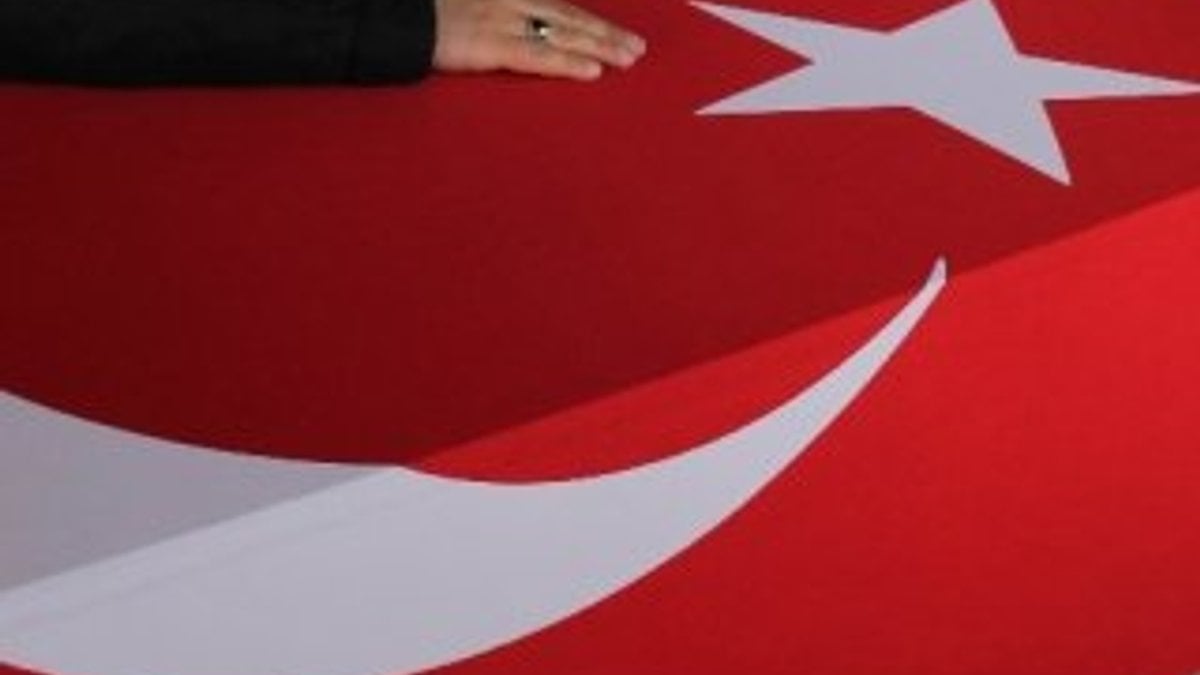 Diyarbakır'da teröristlerle çatışma: 1 şehit 2 yaralı