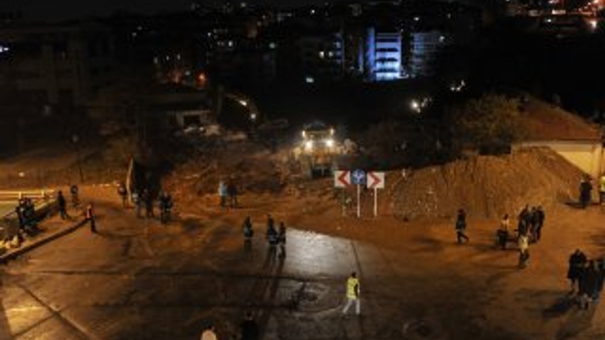 Ankara'da 1071 Malazgirt Bulvarı'ndaki gecekondu yıkıldı