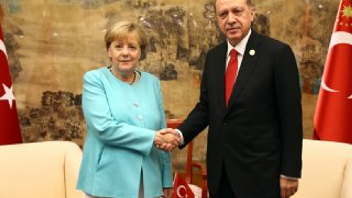 Cumhurbaşkanı Erdoğan, Merkel ile görüştü