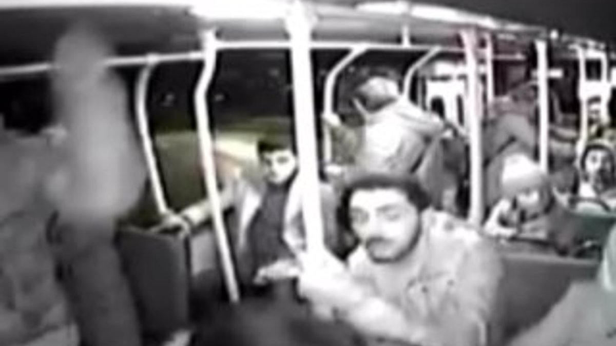 Kocaeli'de otobüs kazası kamerada