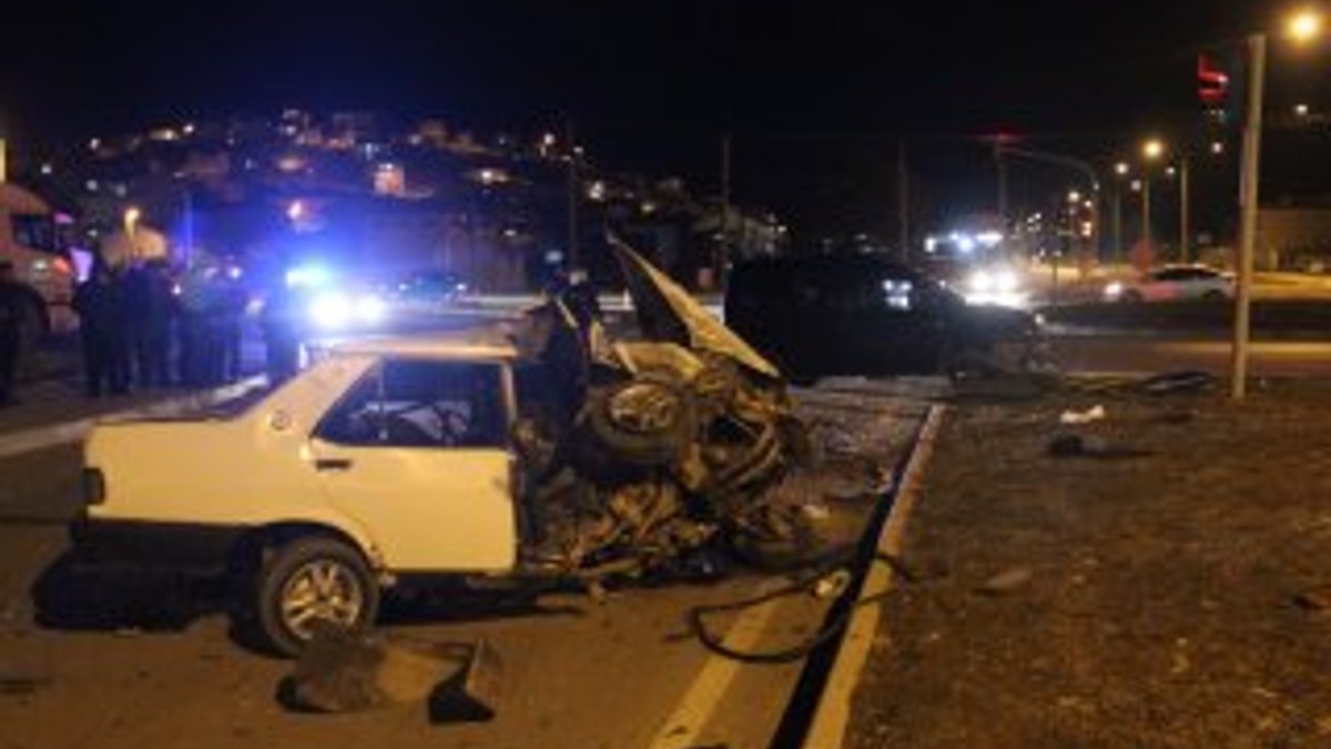 Çanakkale'de kaza: 4 yaralı