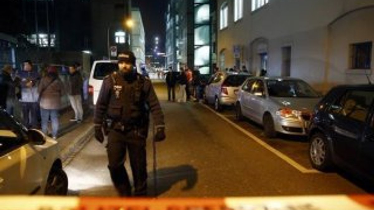 İsviçre'de camide silahlı saldırı