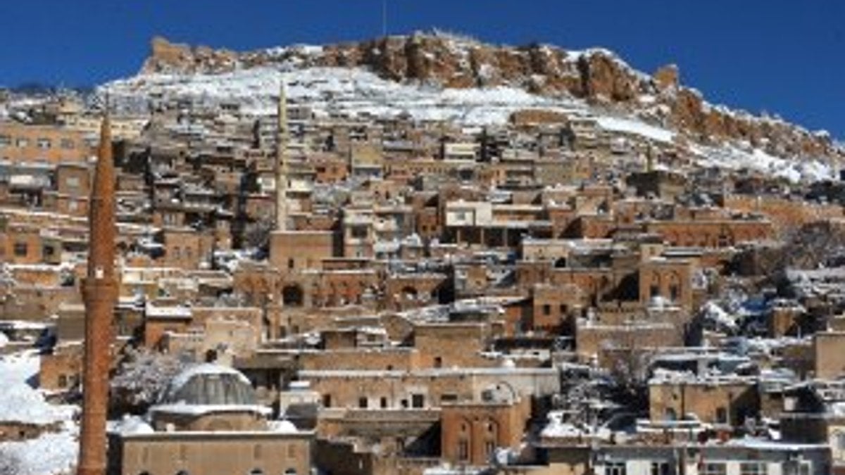 Kar Mardin'e ayrı bir güzellik kattı