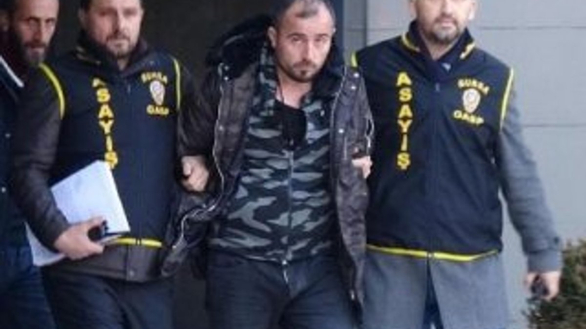 Oyuncak silahlı PTT soyguncusuna 5 yıl hapis