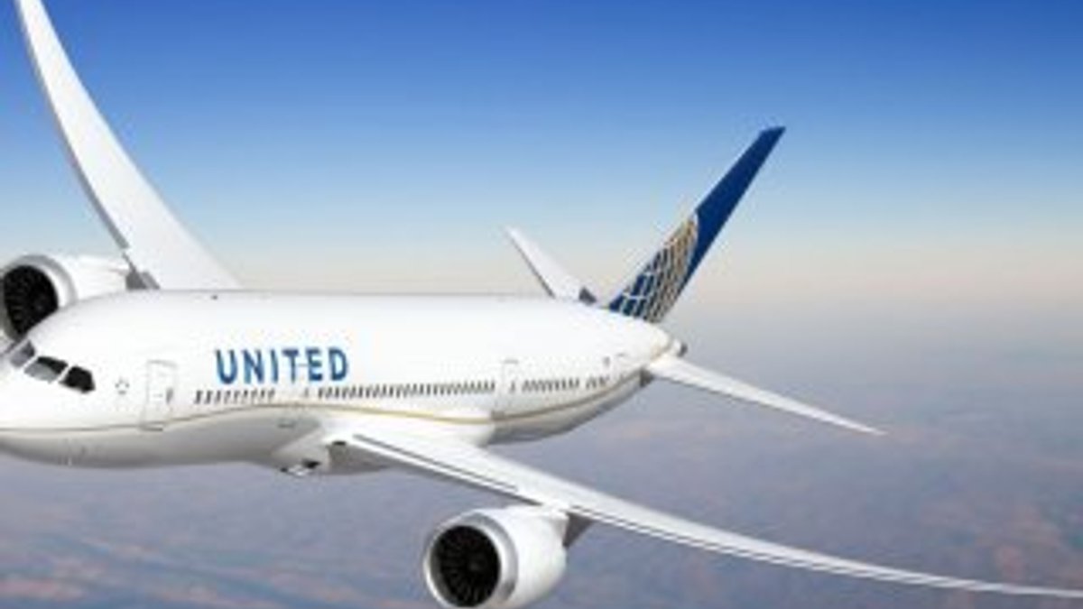 United Airlines pilotu yolcuları korkuttu