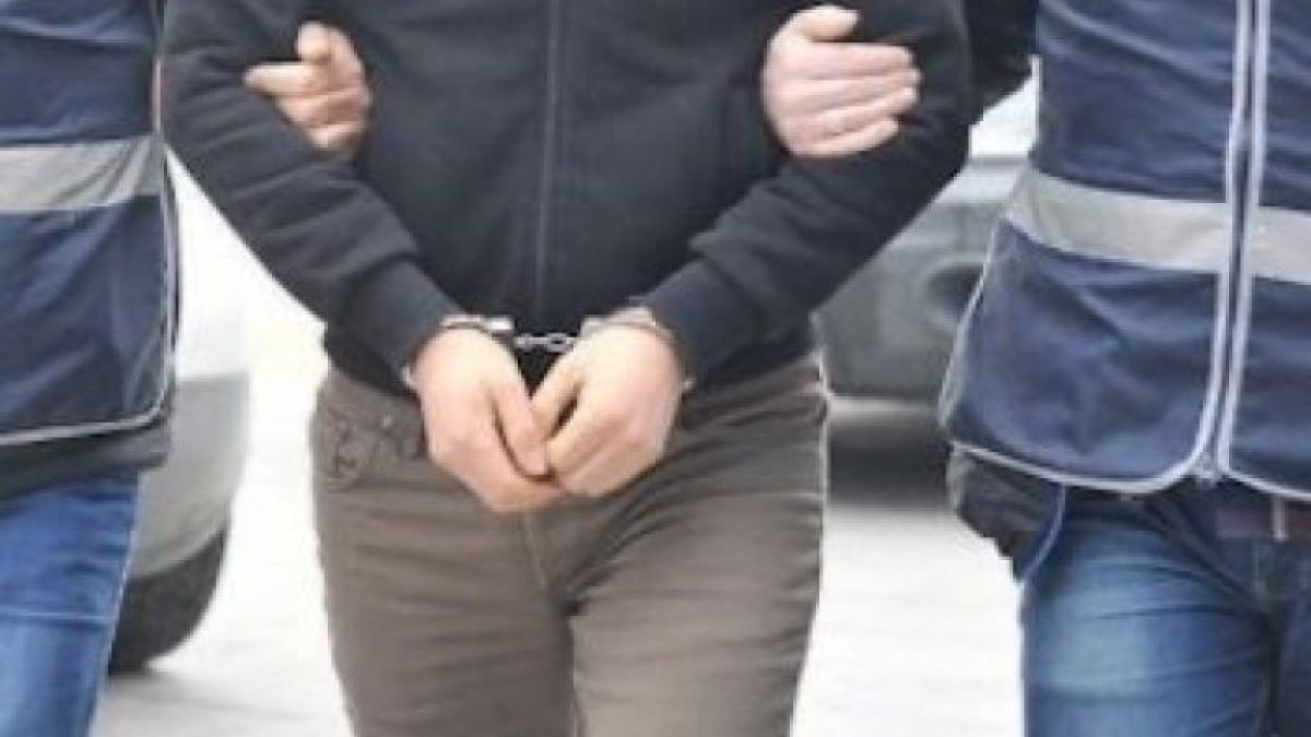 Yozgat’ta 7 polis FETÖ'den tutuklandı